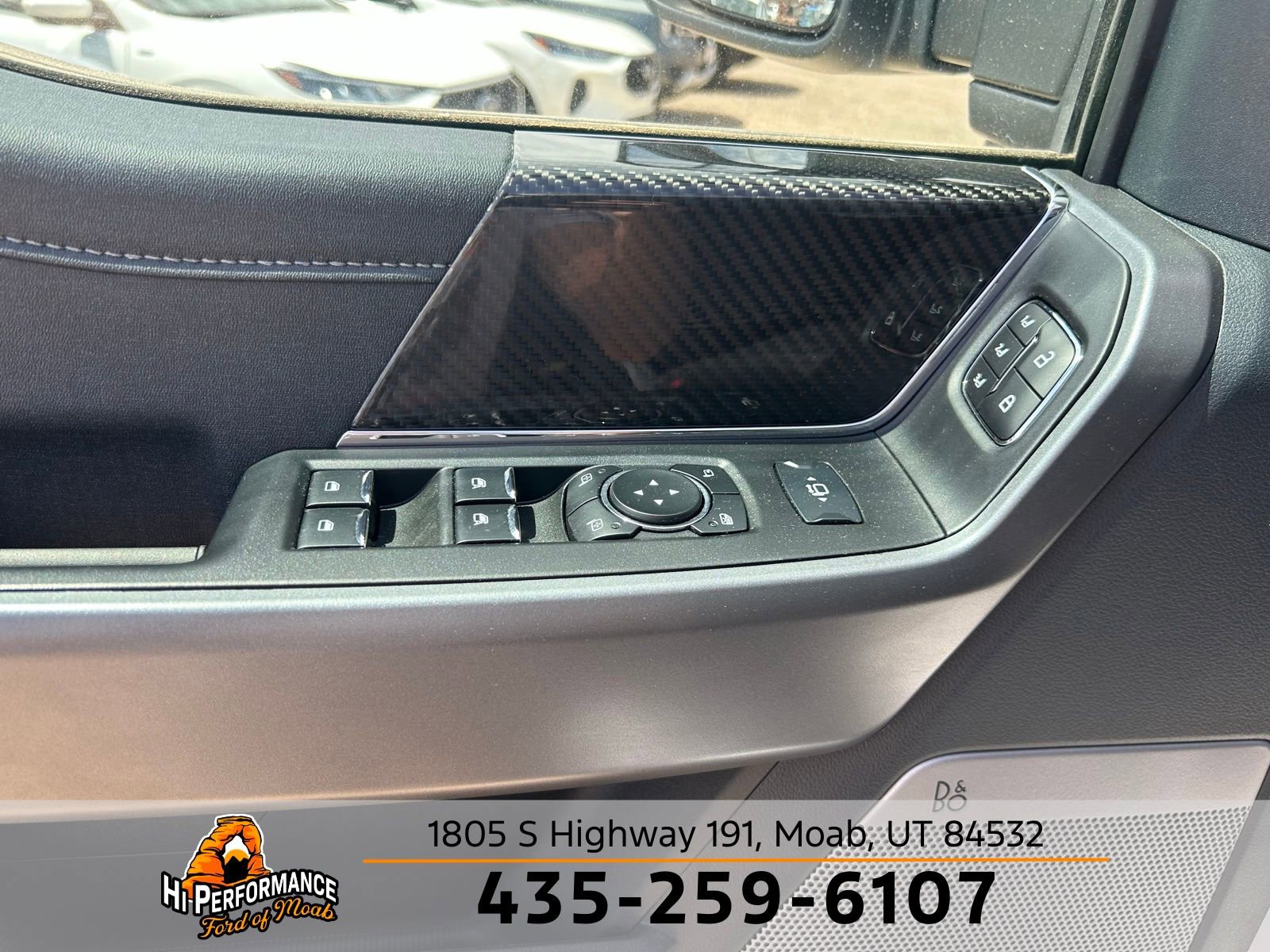 New 2025 Ford F250 Lariat w/ Lariat Ultimate Package image 21