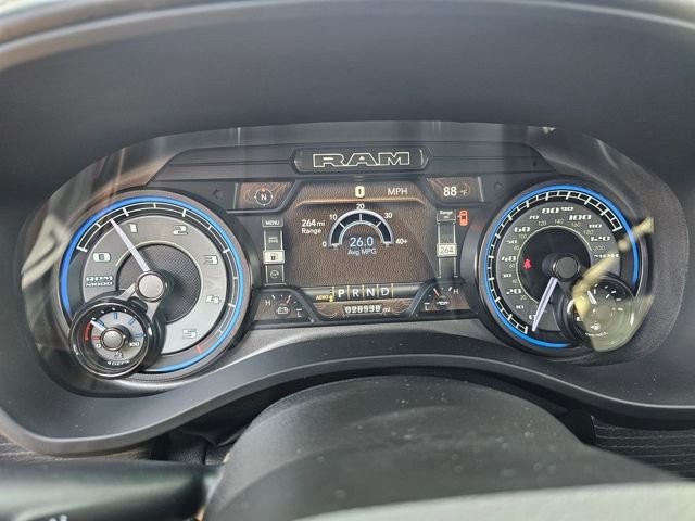 Used 2022 RAM 1500 Limited w/ Body Color Bumper Group image 16