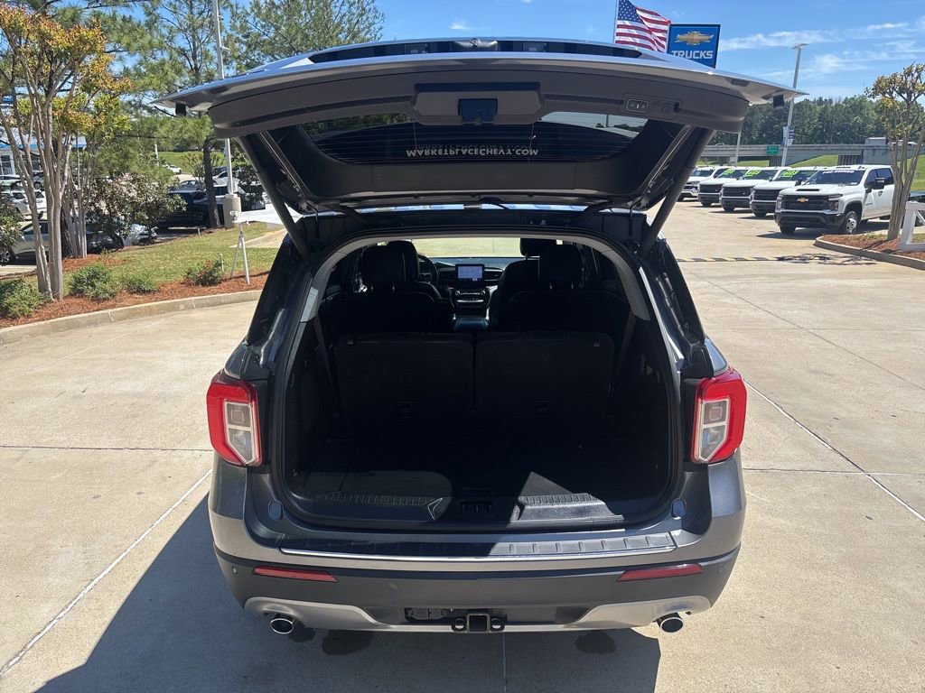 Used 2022 Ford Explorer Limited w/ Equipment Group 301A image 13