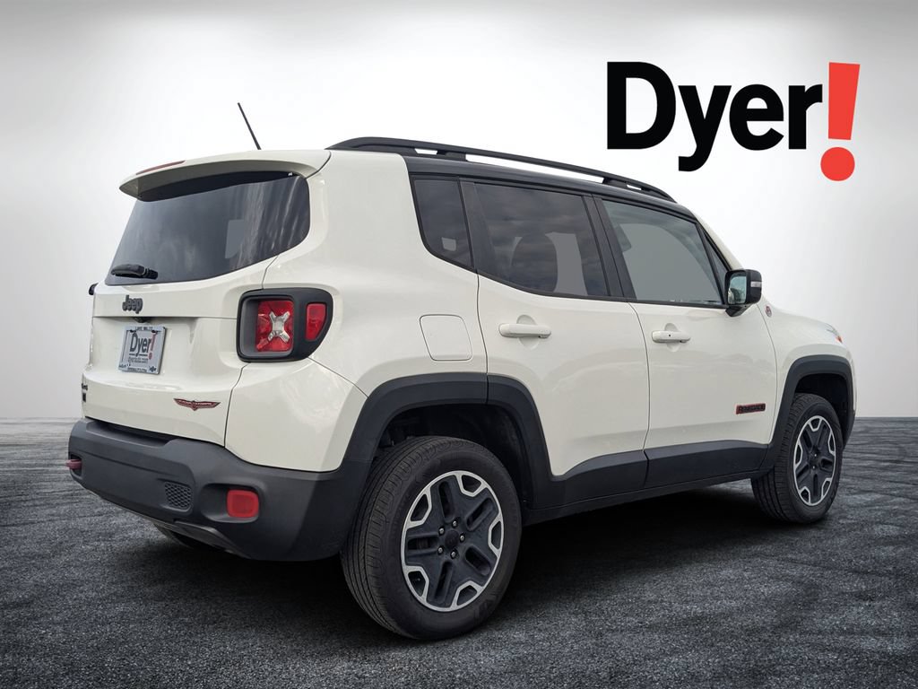 Used 2017 Jeep Renegade Trailhawk w/ Safety & Security Group AWD/4WD image 4