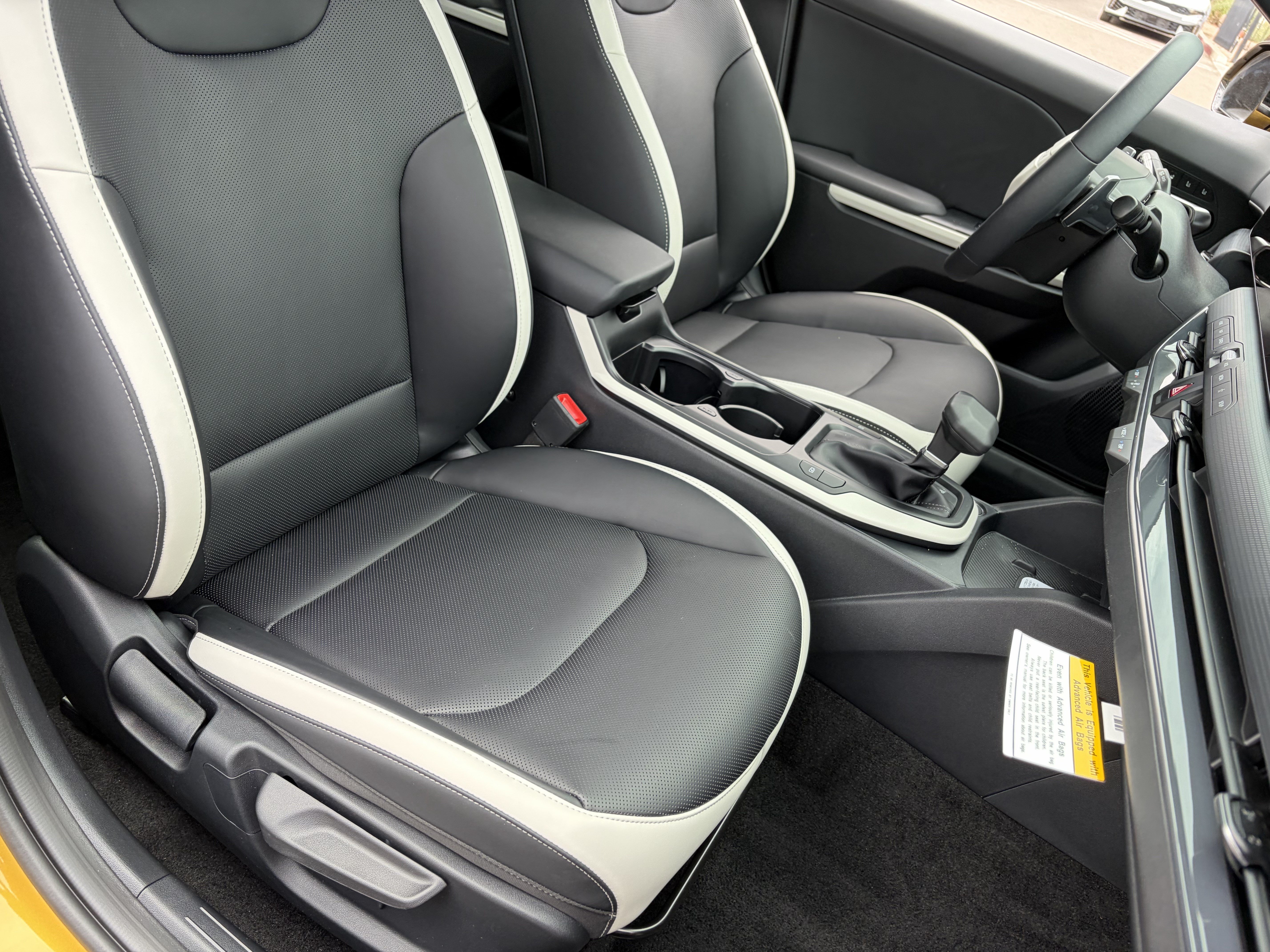 New 2026 Kia K4 GT-Line Turbo w/ GT-Line Premium Package FWD image 8