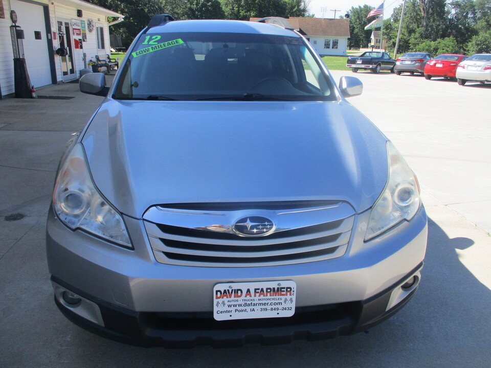 Used 2012 Subaru Outback 2.5i Premium w/ All-Weather Pkg AWD/4WD image 19