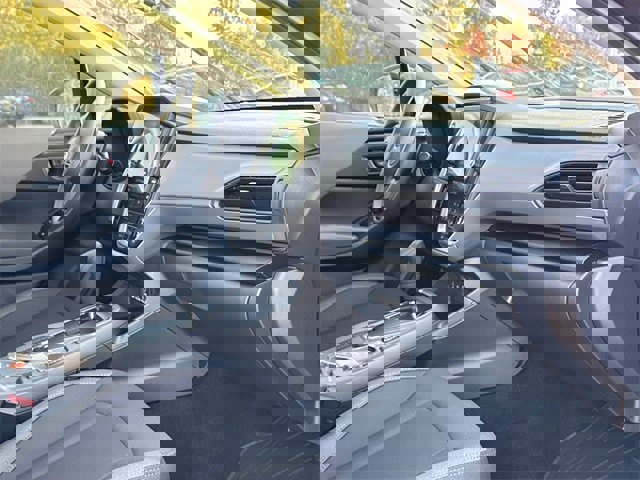 Certified 2025 Subaru Crosstrek 2.0i Premium image 21