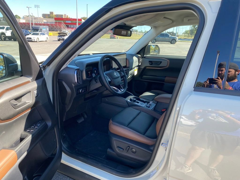 New 2025 Ford Bronco Sport Outer Banks image 10