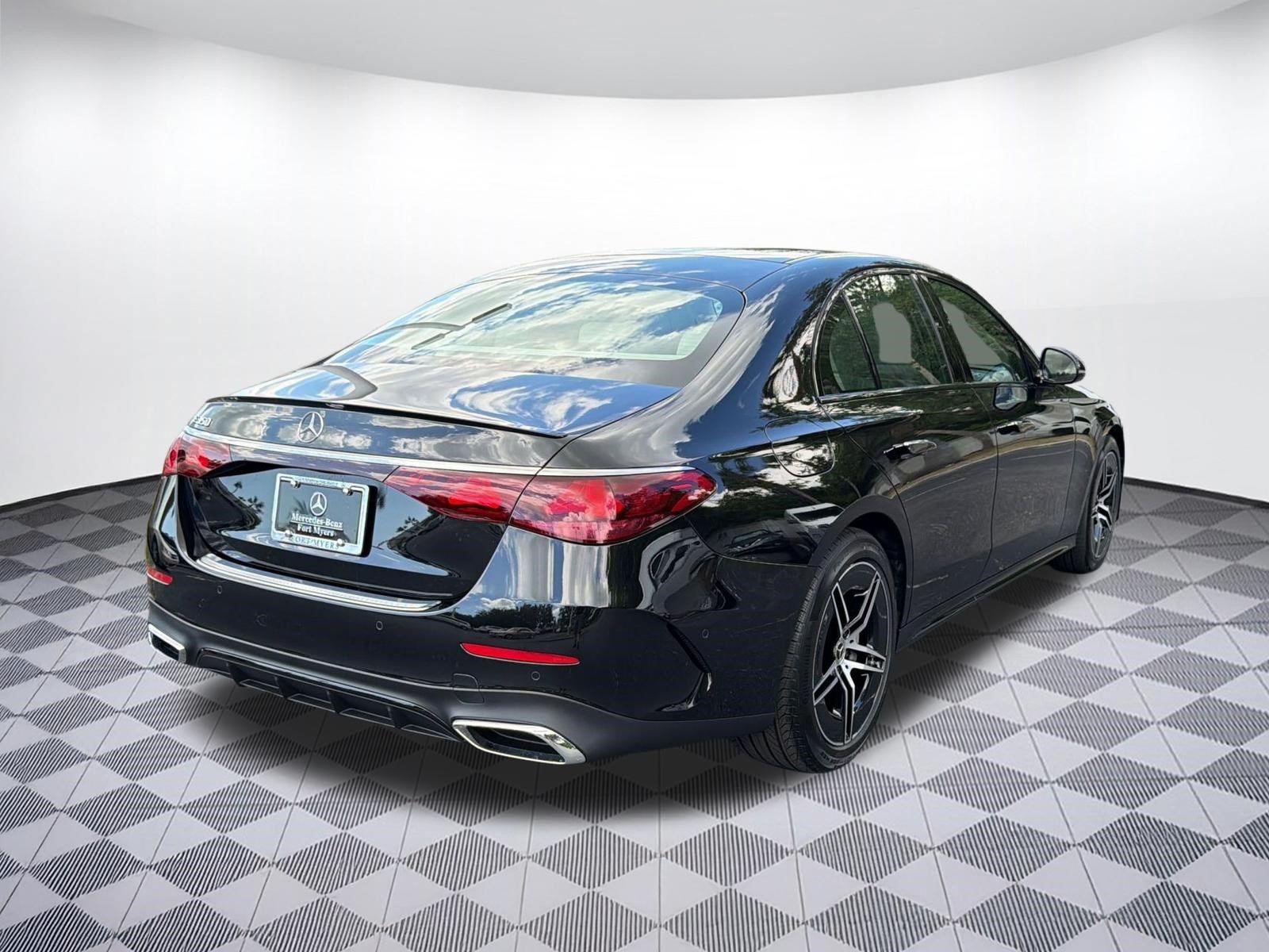New 2026 Mercedes-Benz E 350 Sedan image 9