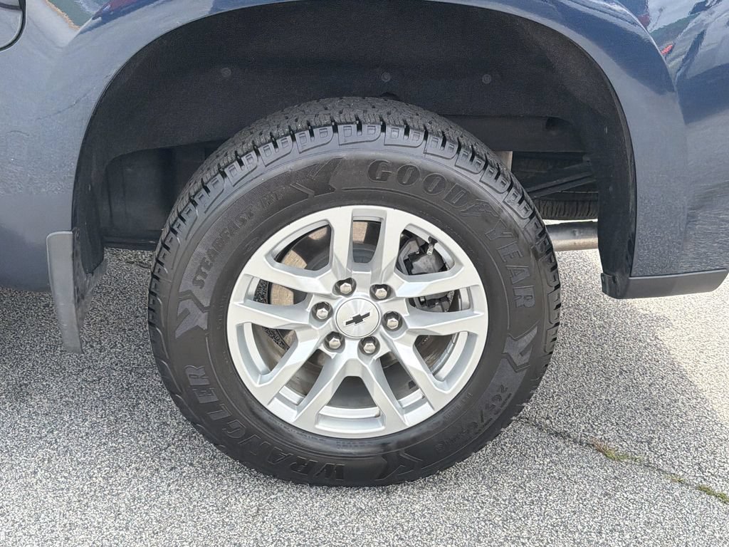 Used 2021 Chevrolet Silverado 1500 RST AWD/4WD image 30
