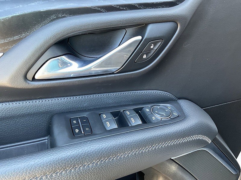 Used 2021 GMC Yukon Denali image 17