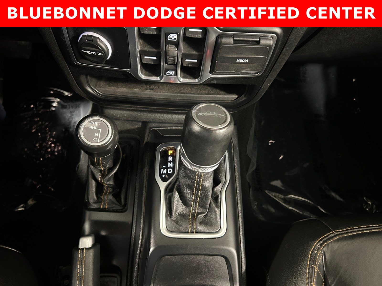 Used 2022 Jeep Gladiator Overland AWD/4WD image 18