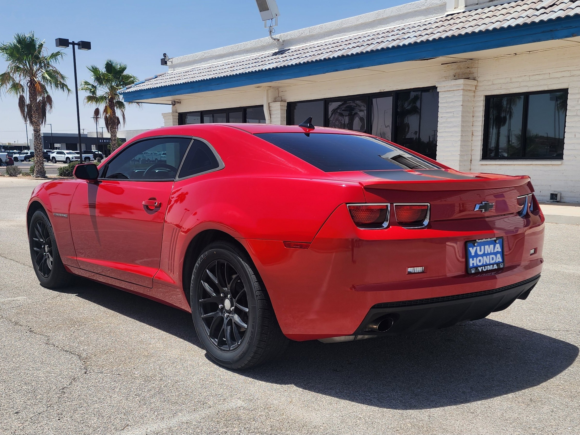 Used 2013 Chevrolet Camaro LS RWD image 7