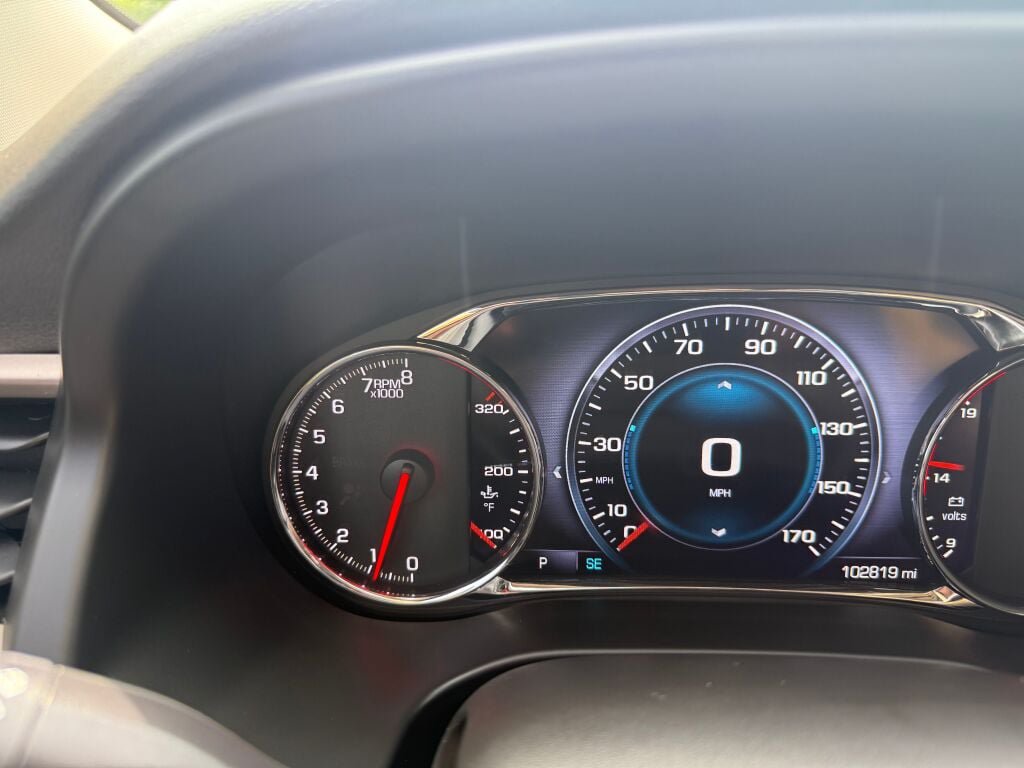 Used 2018 GMC Acadia Denali w/ Technology Package AWD/4WD image 14