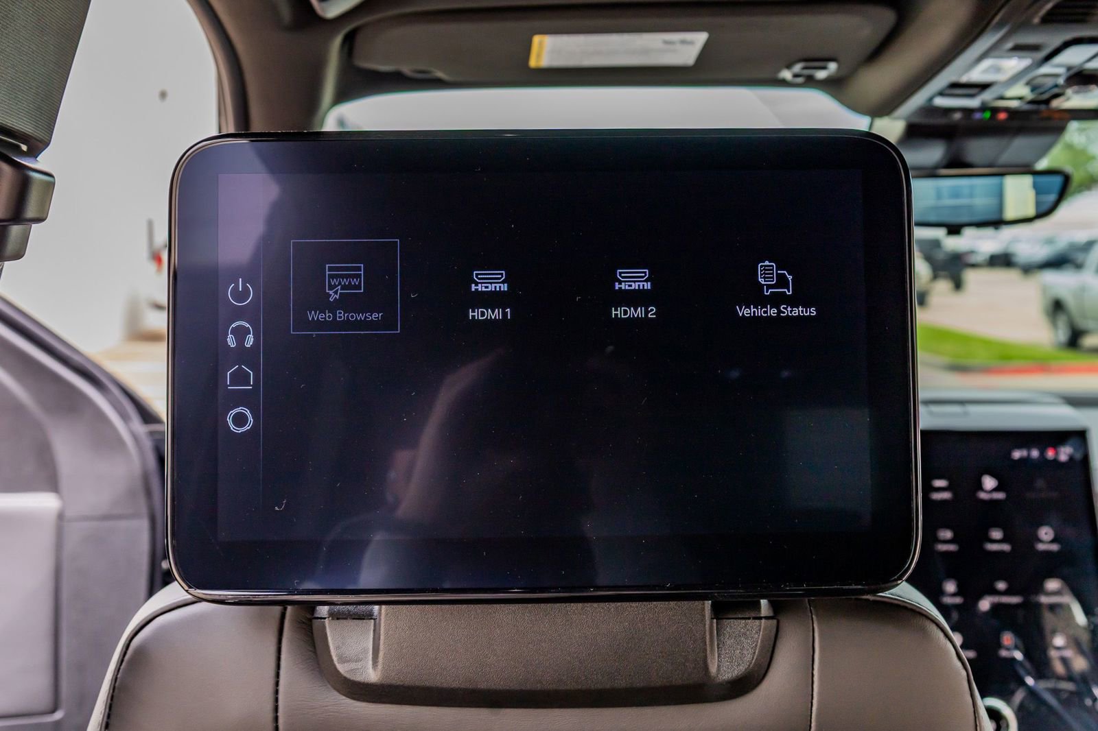 Used 2026 GMC Yukon AT4 Ultimate w/ LPO, Floor Liner Package image 35