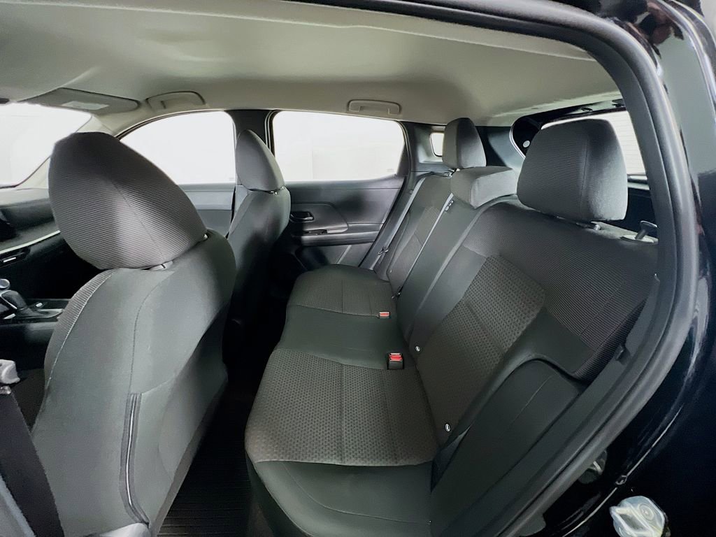 Used 2025 Nissan Kicks S image 21