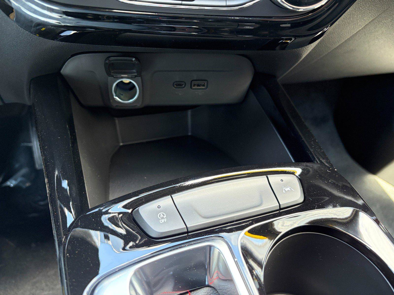 New 2026 Chevrolet Trax RS w/ Driver Confidence Package FWD image 15