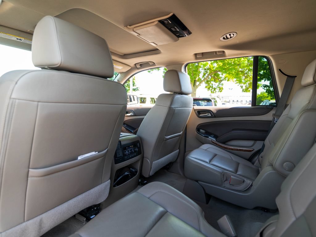 Used 2020 Chevrolet Tahoe Premier AWD/4WD image 18