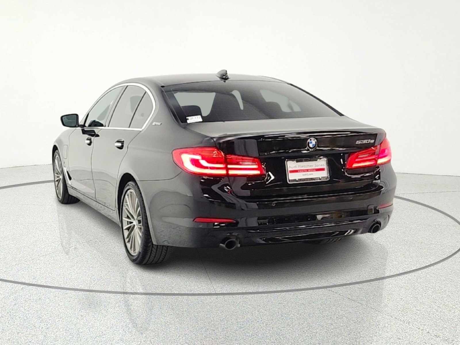 Used 2018 BMW 530e image 6