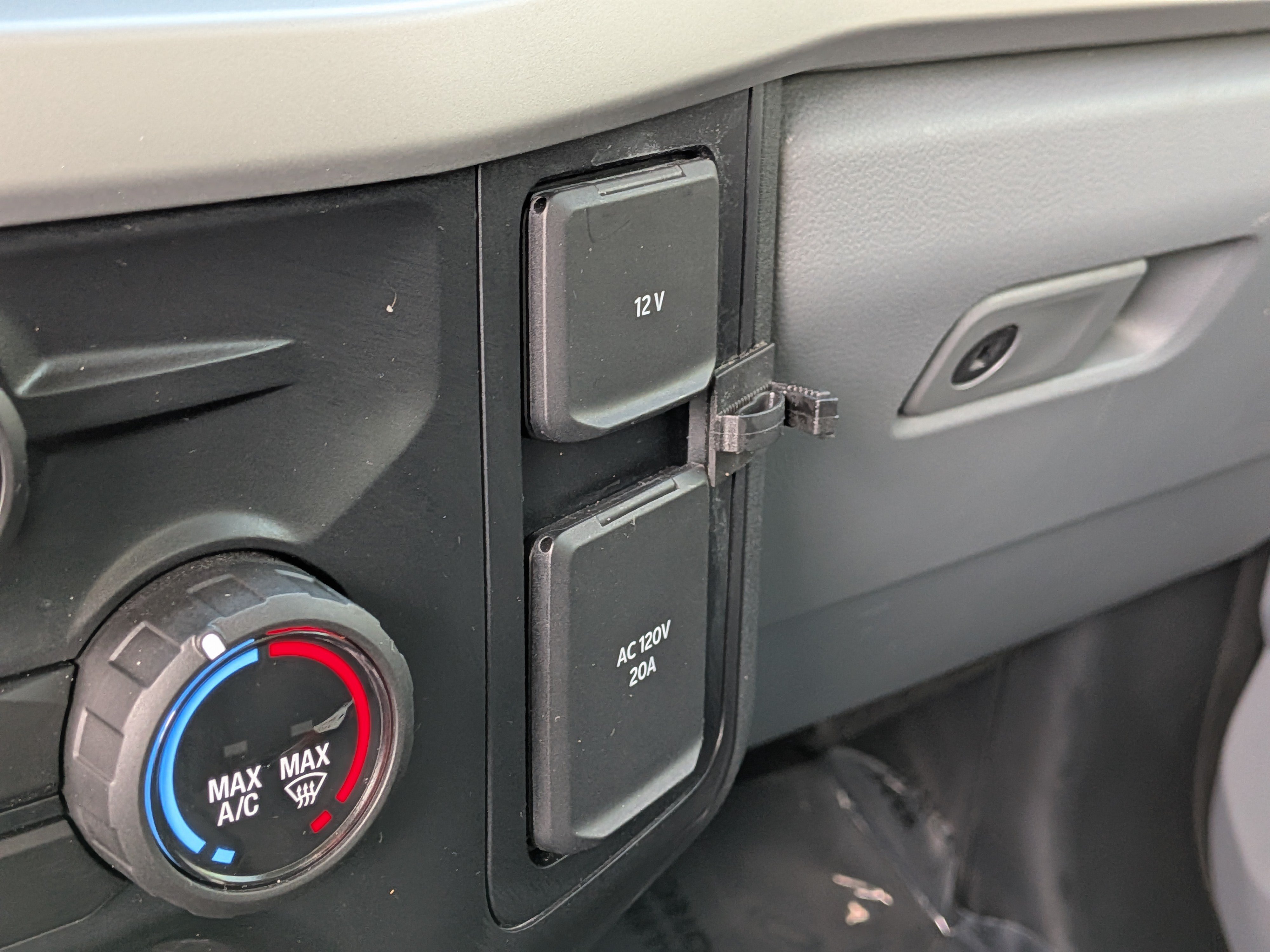 Used 2024 Ford F250 XL w/ STX Appearance Package AWD/4WD image 30