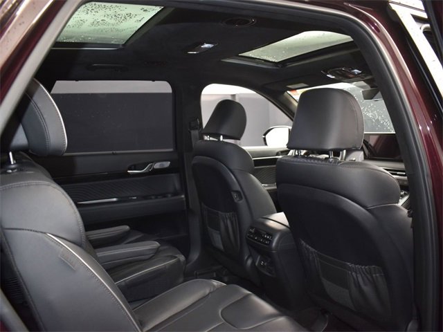 Used 2023 Hyundai Palisade Calligraphy w/ Cargo Package image 12