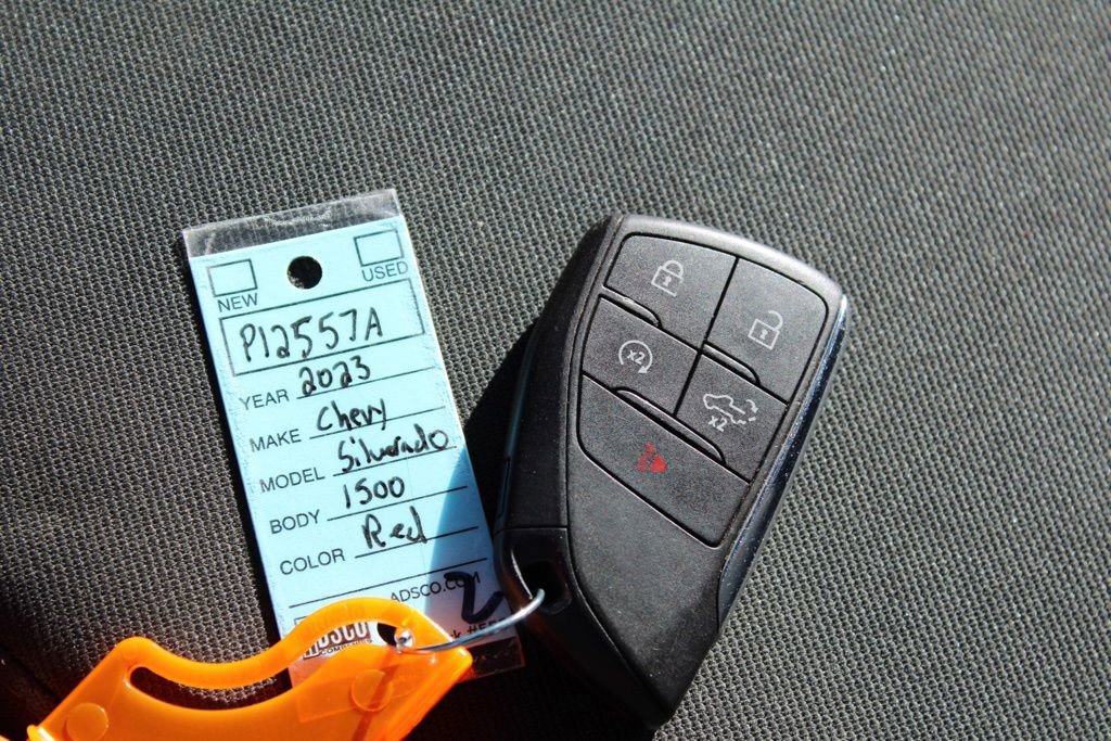 Used 2023 Chevrolet Silverado 1500 LT image 33