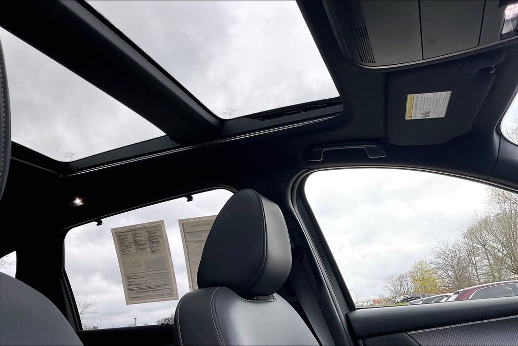 Certified 2024 MAZDA CX-90 3.3 Turbo w/ Premium Plus Pkg image 22