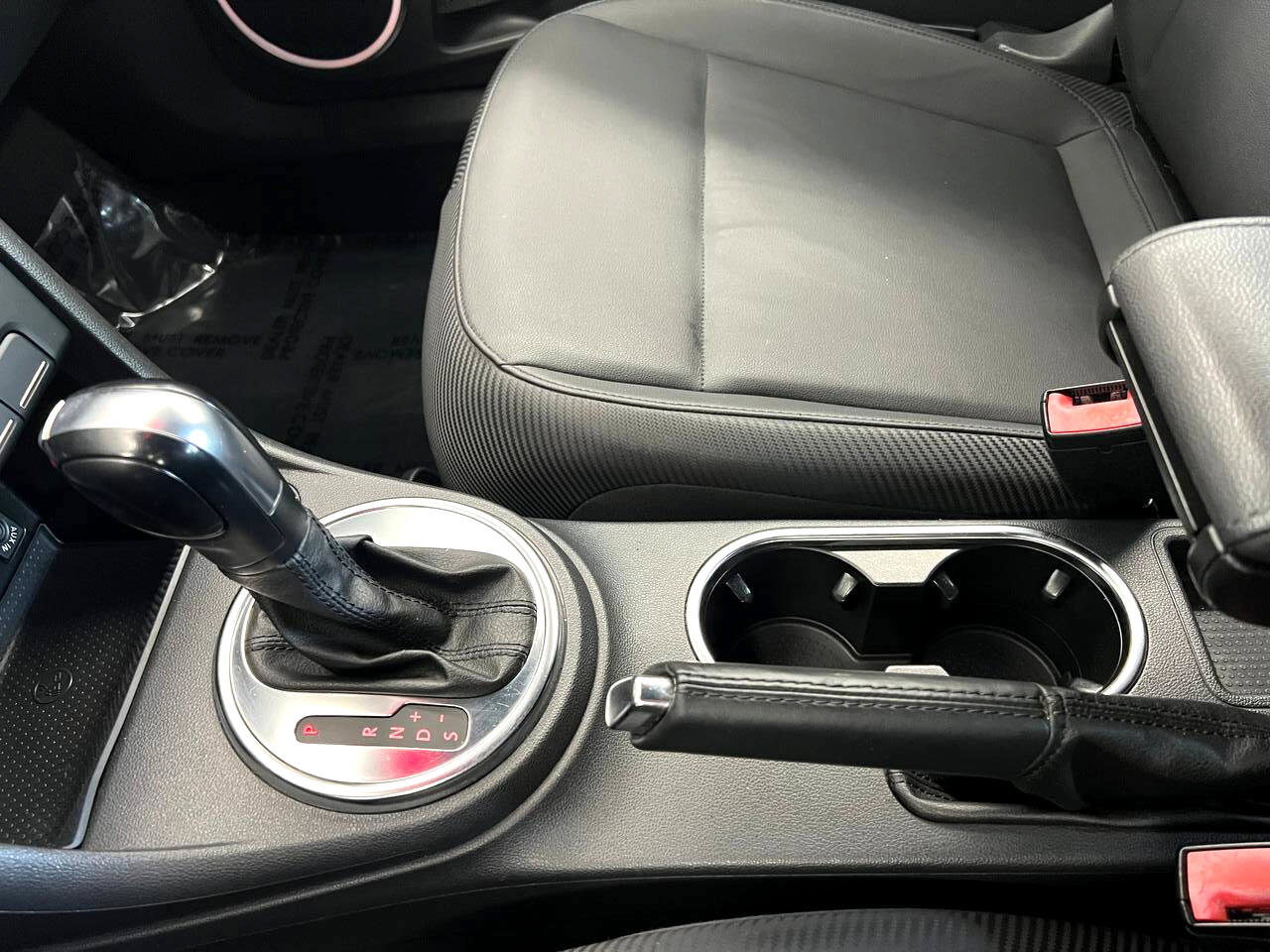 Used 2013 Volkswagen Beetle 2.5 image 16