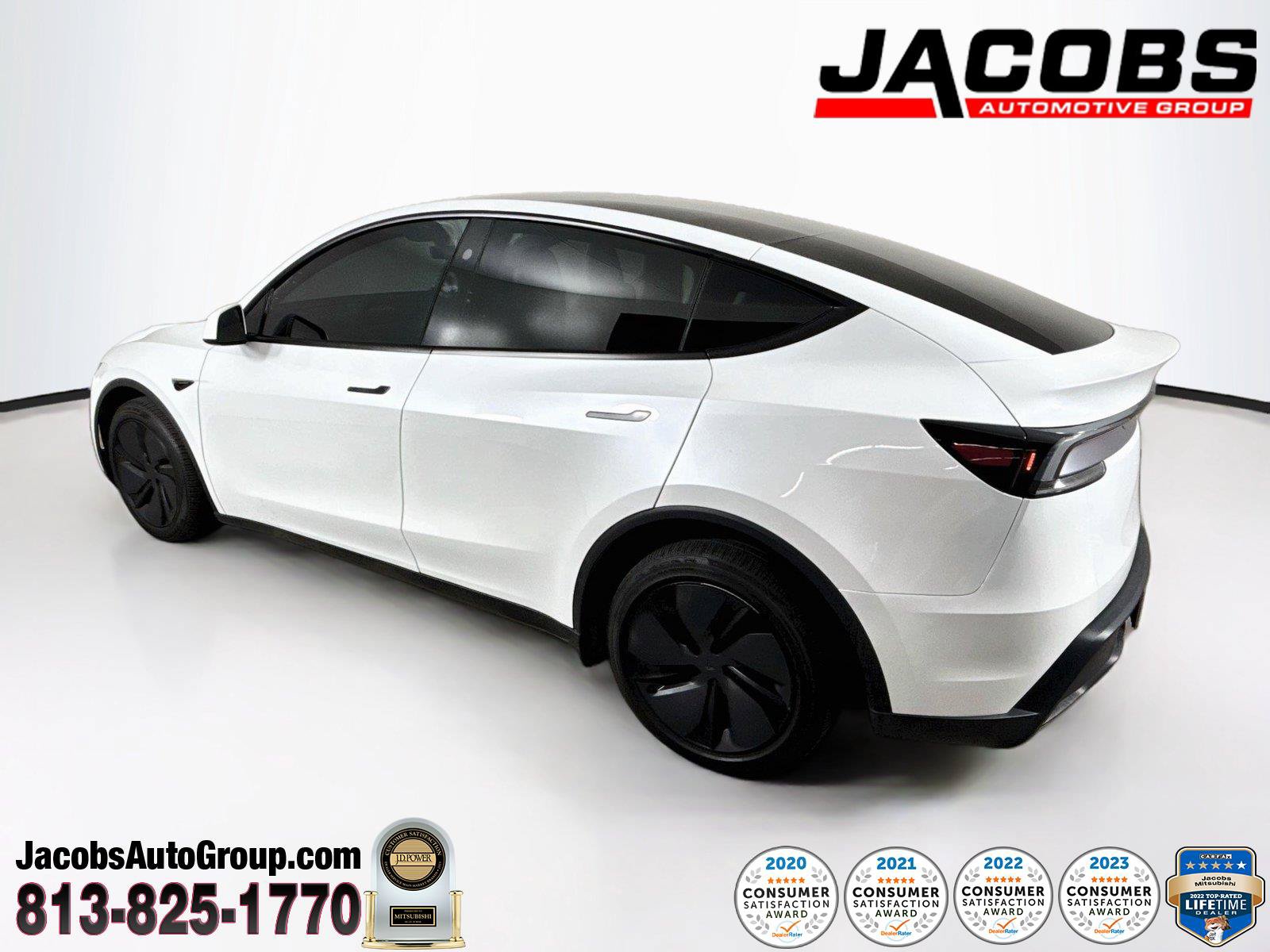 Used 2026 Tesla Model Y Long Range AWD/4WD image 1