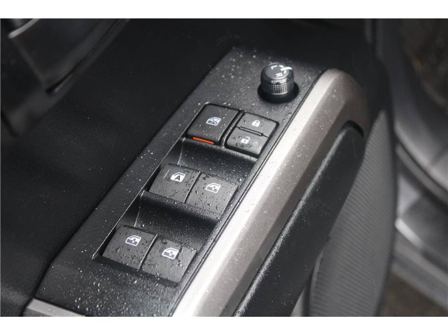 Used 2022 Toyota Tacoma SR5 w/ Technology Package AWD/4WD image 13