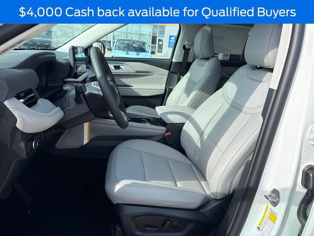 New 2026 Ford Explorer Active w/ Active Comfort Package AWD/4WD image 10
