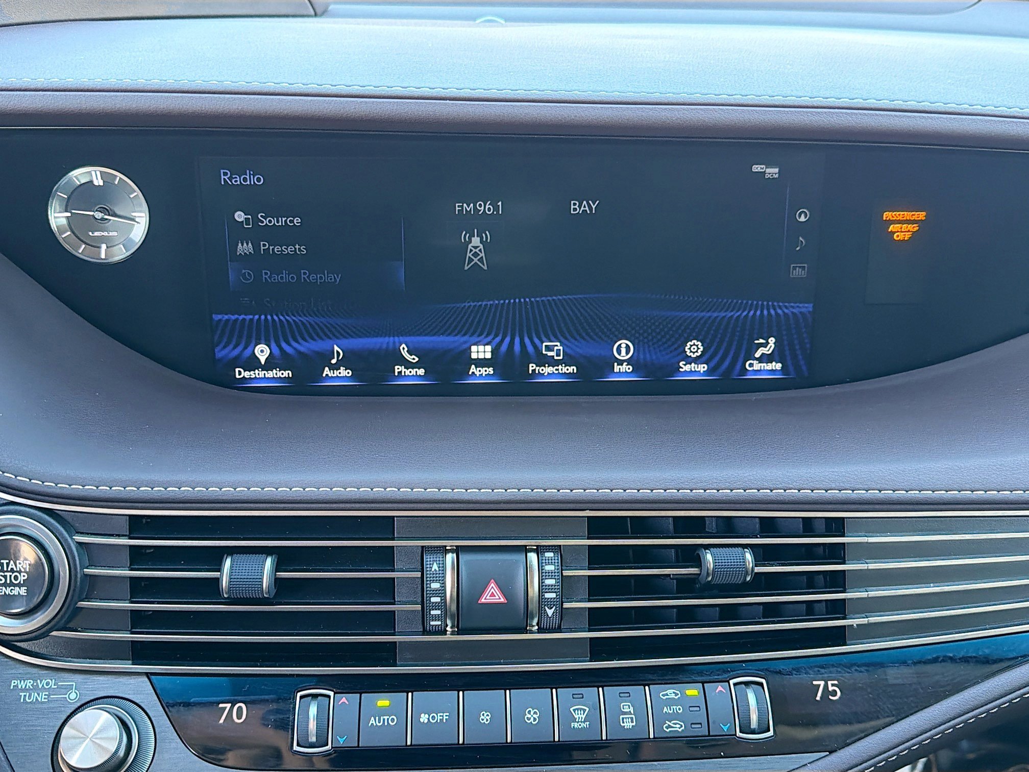 Used 2020 Lexus LS 500 w/ Interior Upgrade Package image 30