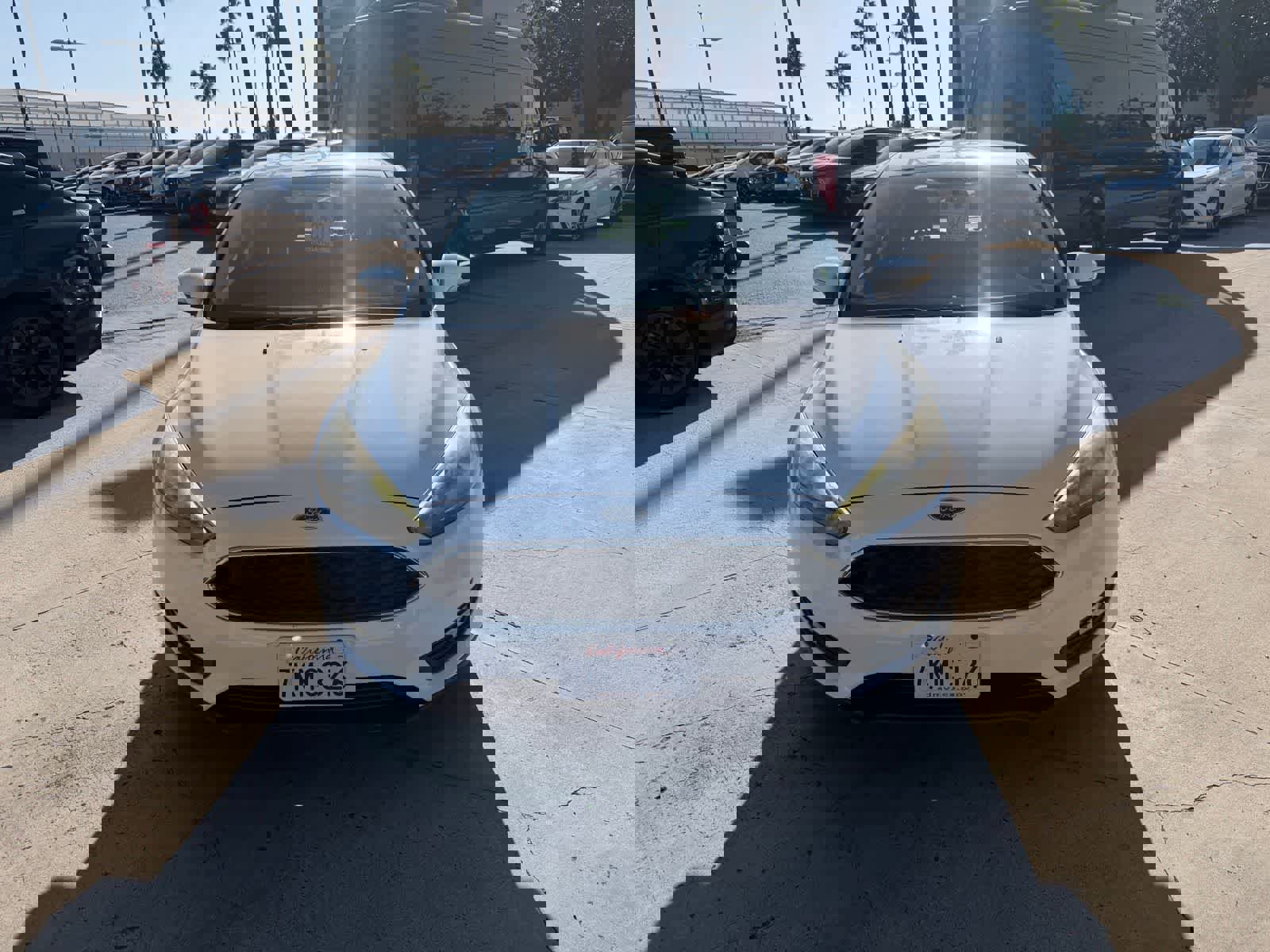 Used 2016 Ford Focus SE w/ Equipment Group 201A FWD image 8