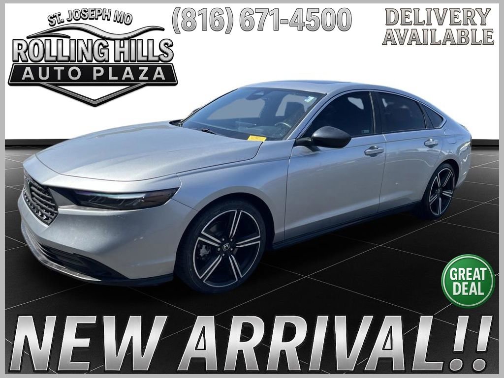 Used 2024 Honda Accord Sport image 1