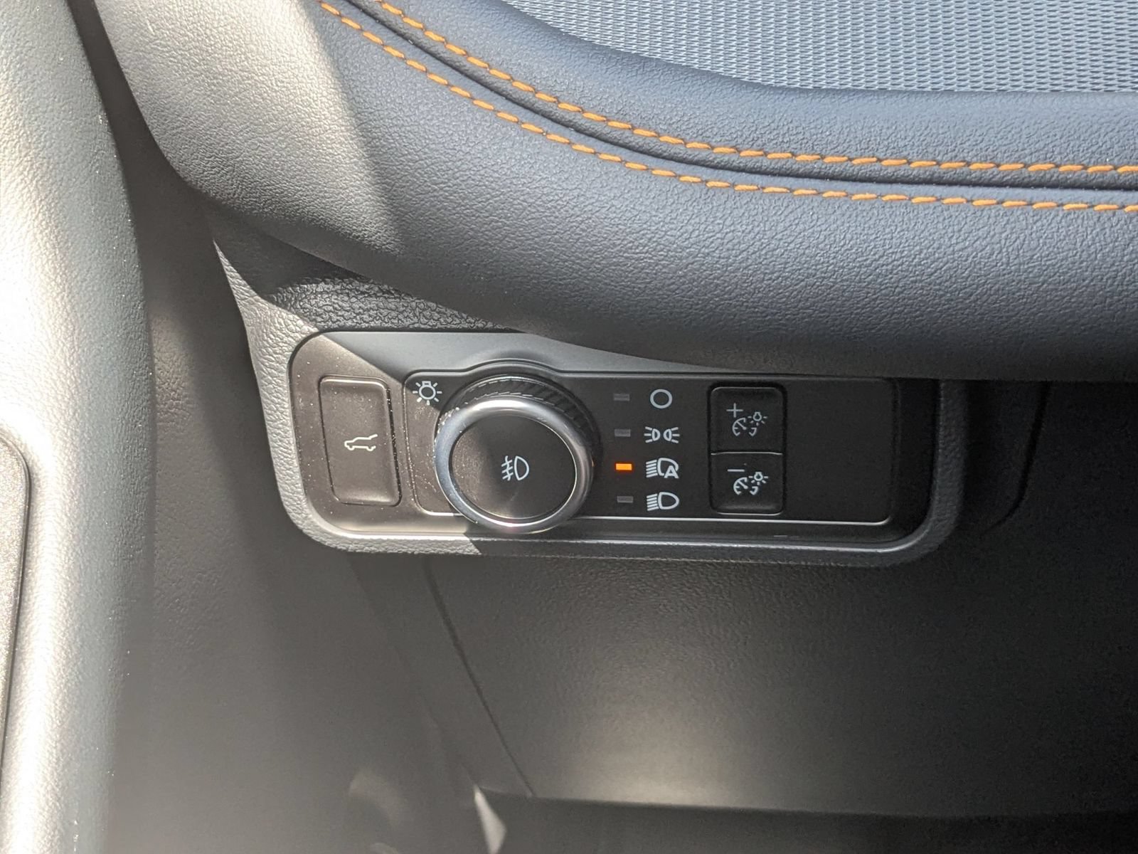 New 2026 Ford Explorer Tremor w/ Tremor Ultimate Package AWD/4WD image 16