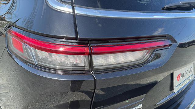Used 2022 Jeep Grand Cherokee L Limited image 29