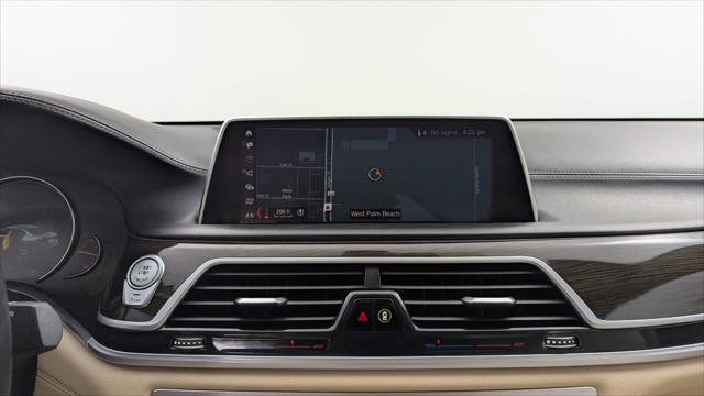 Used 2019 BMW 740i w/ Executive Package RWD image 25