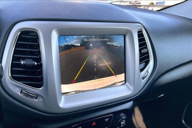 Used 2020 Jeep Compass Sport image 15