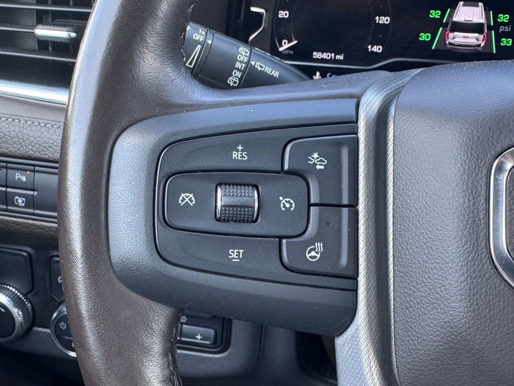 Used 2022 GMC Yukon XL Denali w/ Denali Premium Package image 9