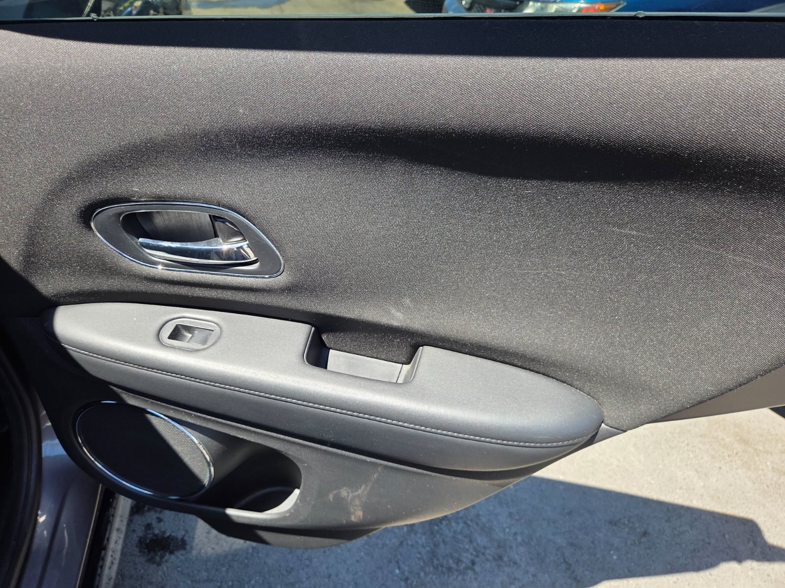 Used 2017 Honda HR-V EX image 13