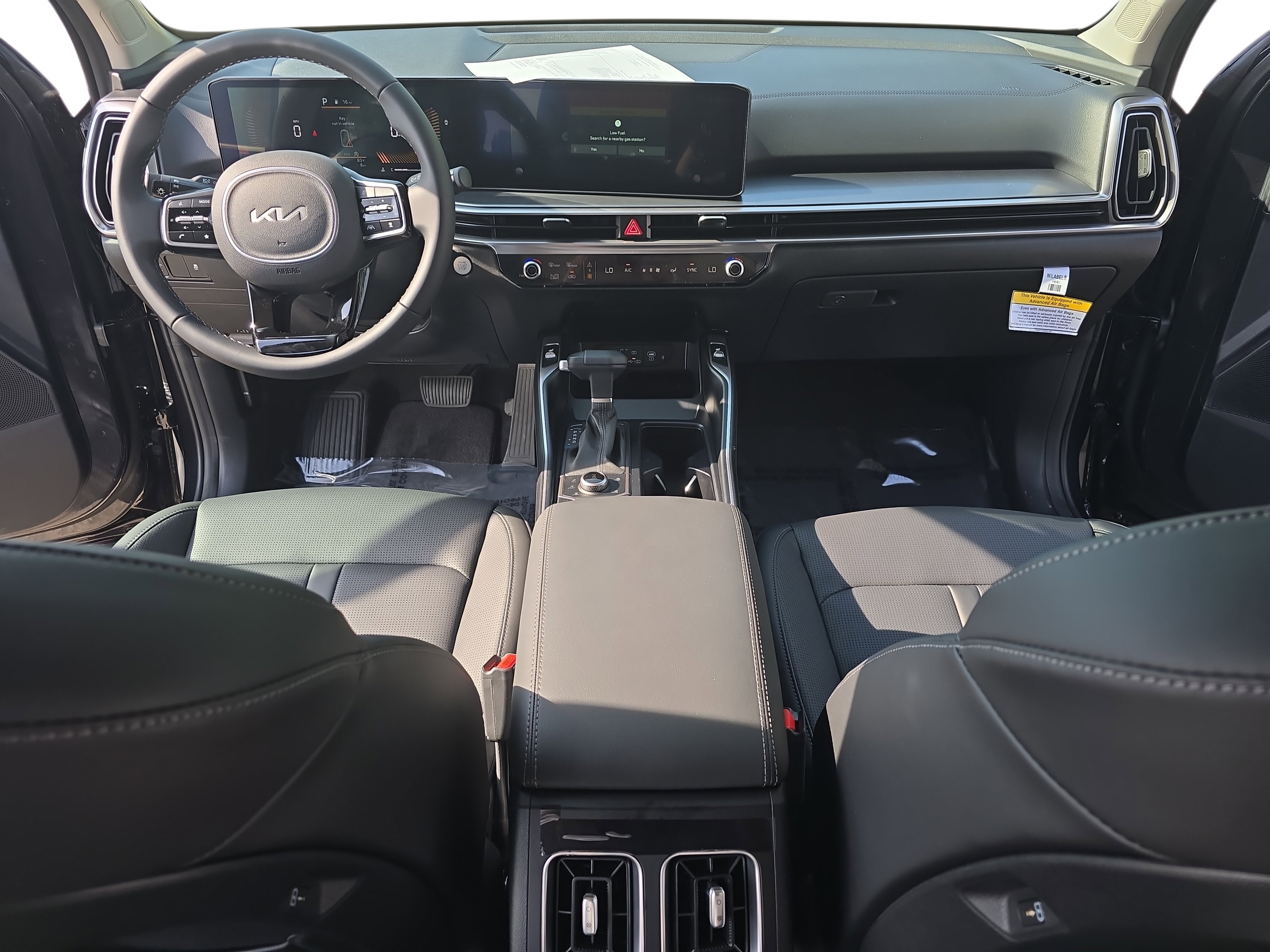 New 2025 Kia Sorento S image 9