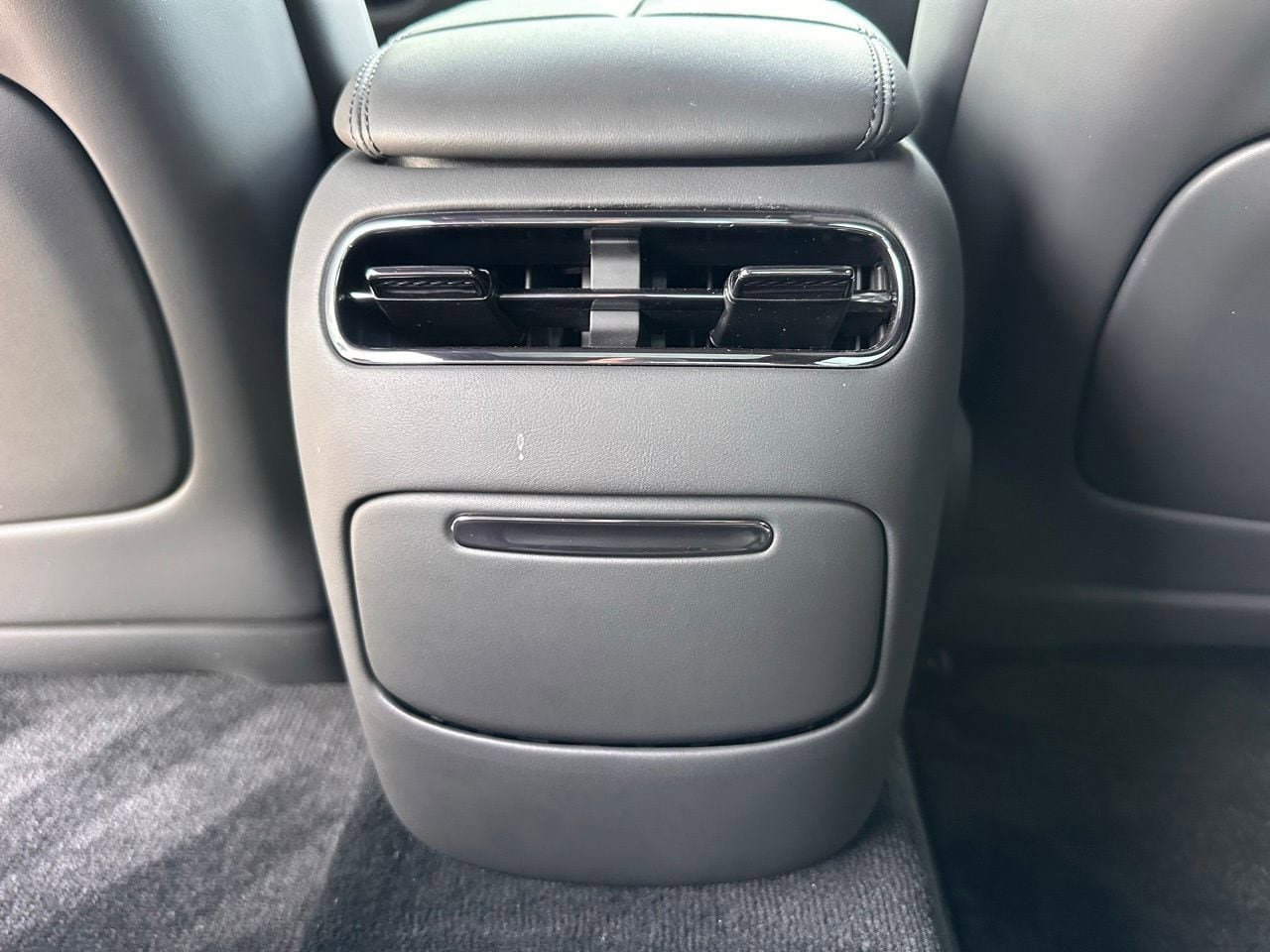 Used 2026 Genesis G90 3.5T Prestige image 20
