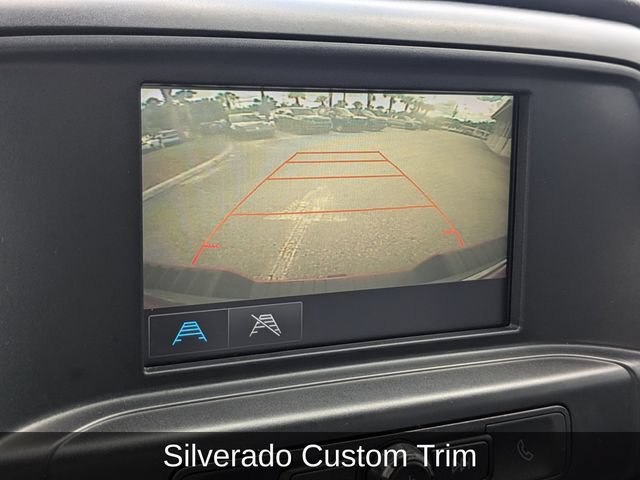 Used 2018 Chevrolet Silverado 1500 Custom w/ Custom Value Package AWD/4WD image 31