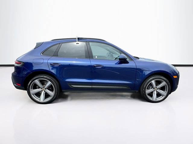 Used 2024 Porsche Macan Turbo image 9