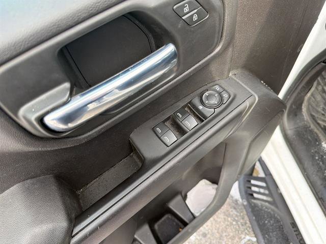 Used 2023 Chevrolet Silverado 1500 Custom Trail Boss w/ LPO, Dark Essentials Package image 37