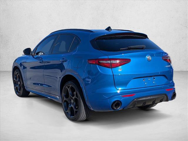 Used 2022 Alfa Romeo Stelvio Veloce image 7