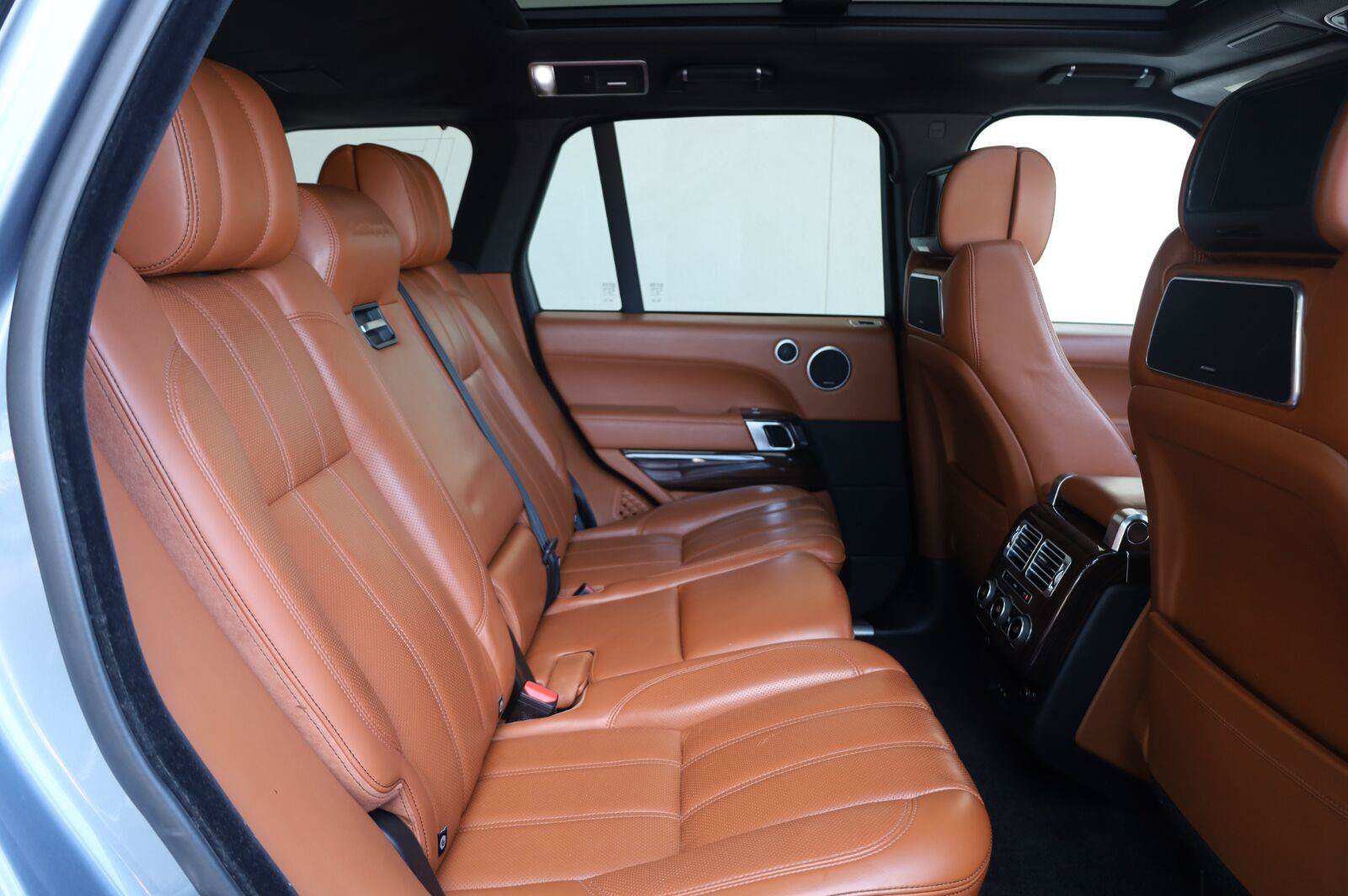 Used 2014 Land Rover Range Rover Autobiography AWD/4WD image 25