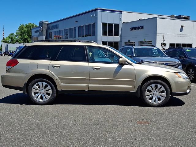 Used 2009 Subaru Outback 2.5i Limited AWD/4WD image 7