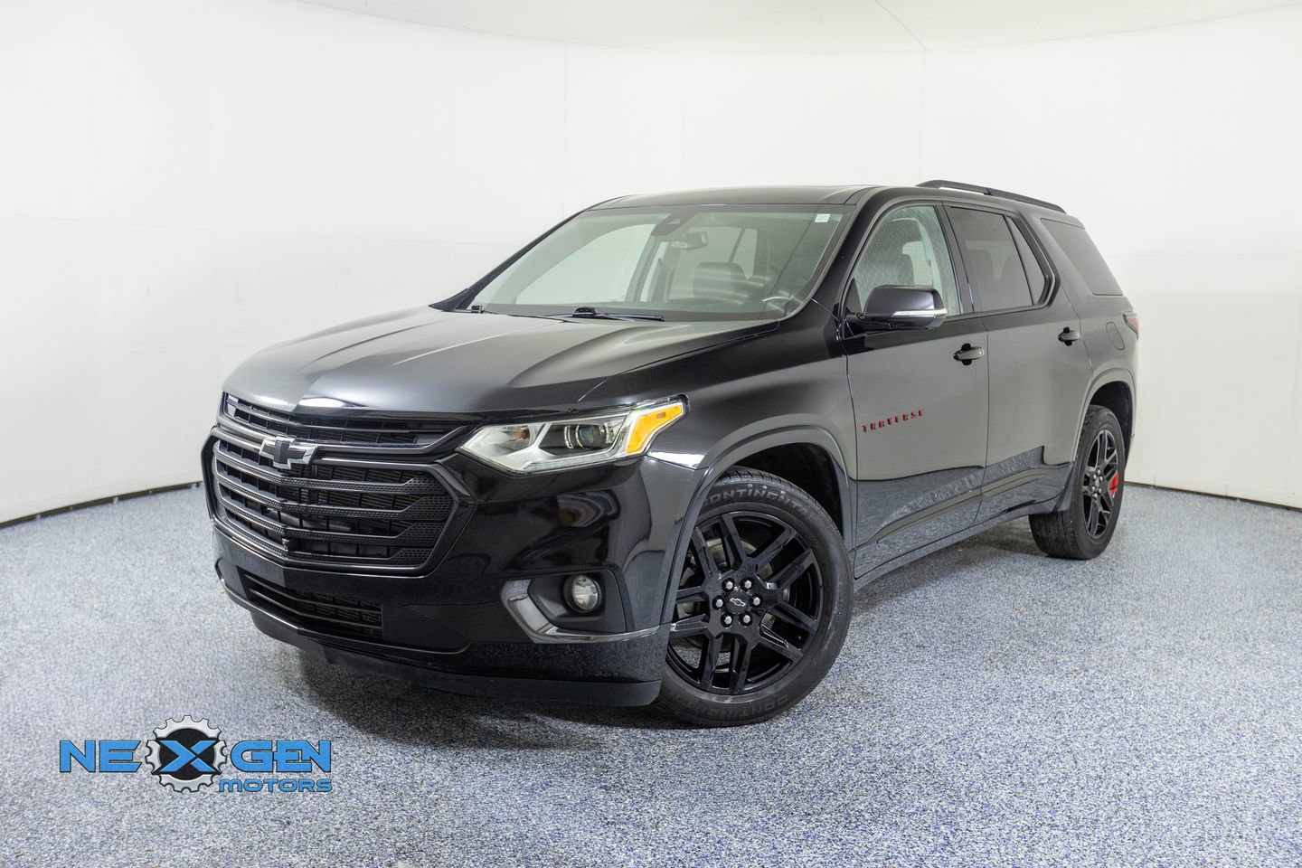 Used 2020 Chevrolet Traverse Premier w/ Redline Edition image 3
