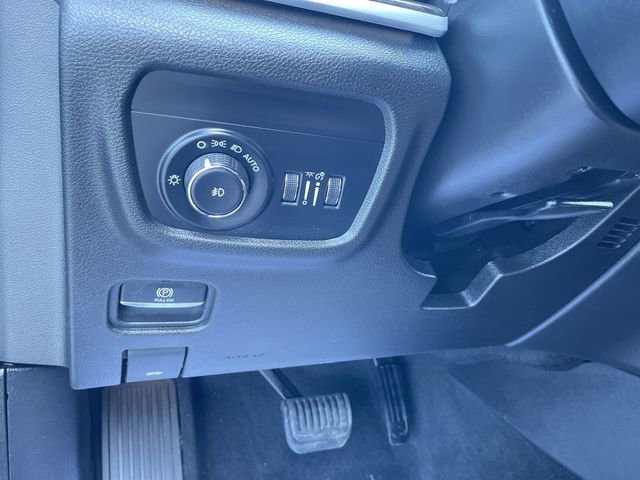 Used 2025 Jeep Grand Cherokee Limited AWD/4WD image 18