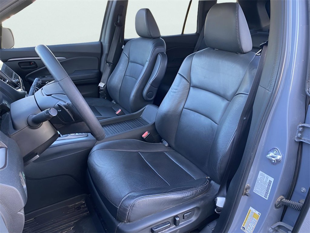 Used 2022 Honda Passport EX-L image 11