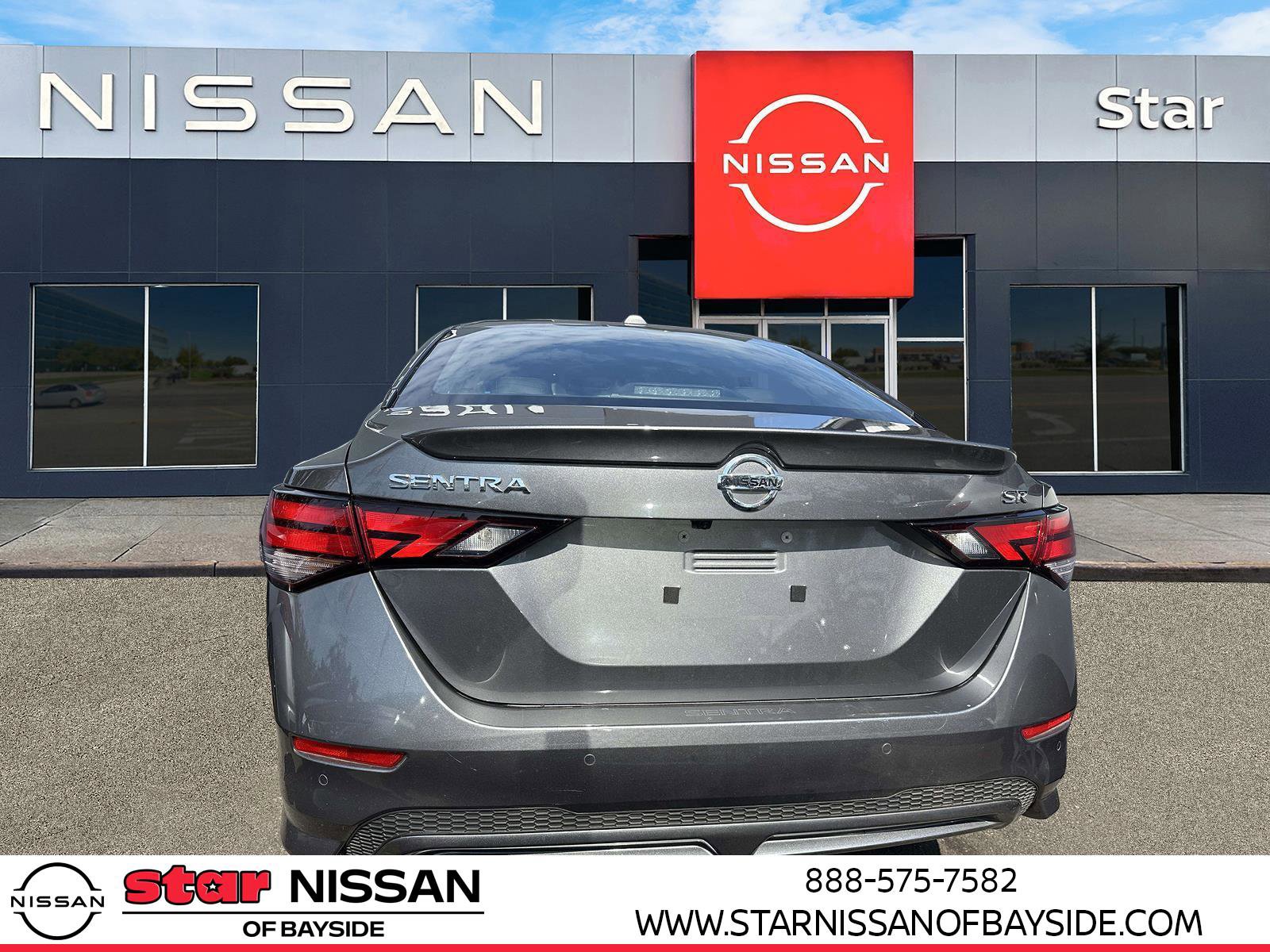 Certified 2022 Nissan Sentra SR w/ Trunk Package image 3