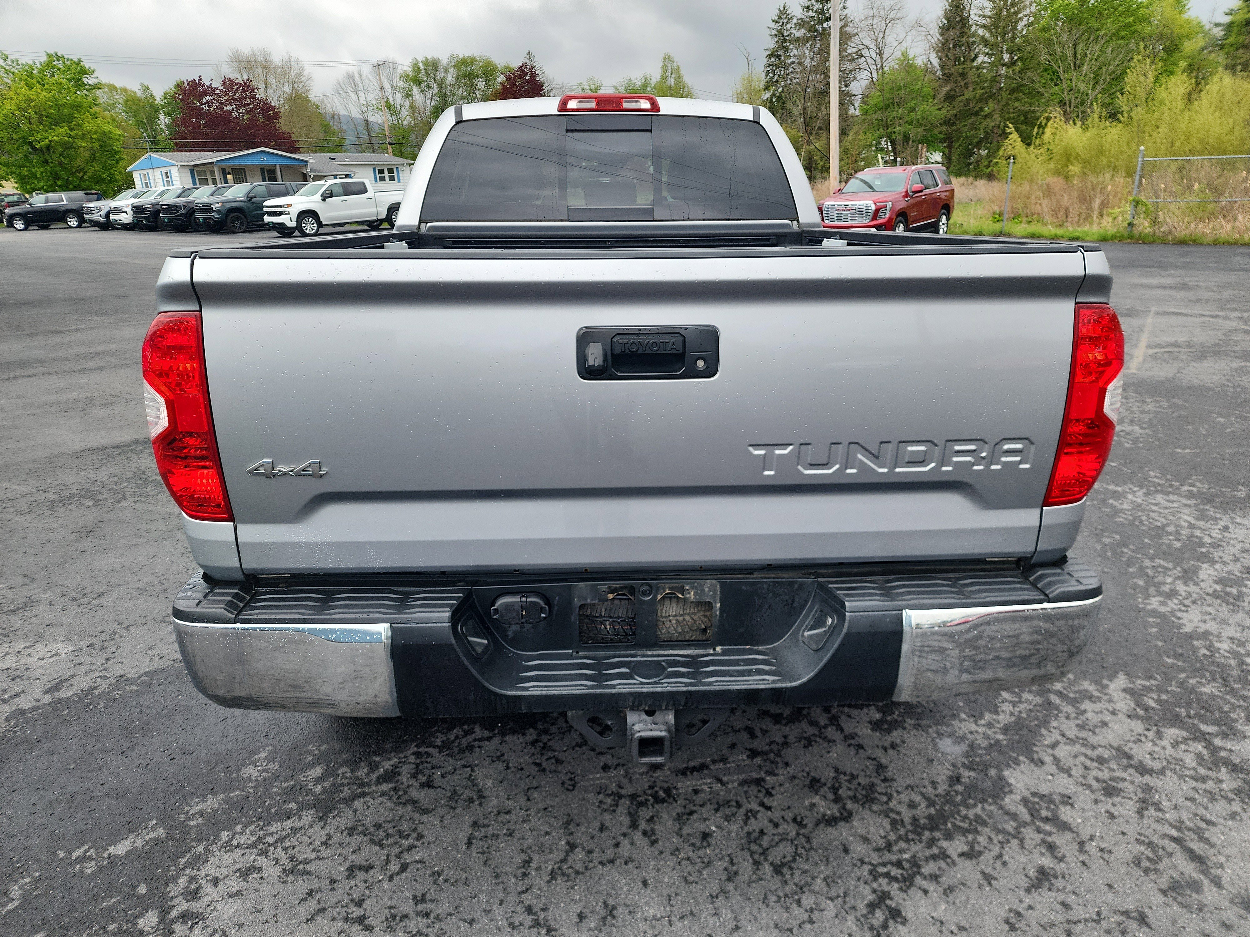 Used 2019 Toyota Tundra SR5 AWD/4WD image 7