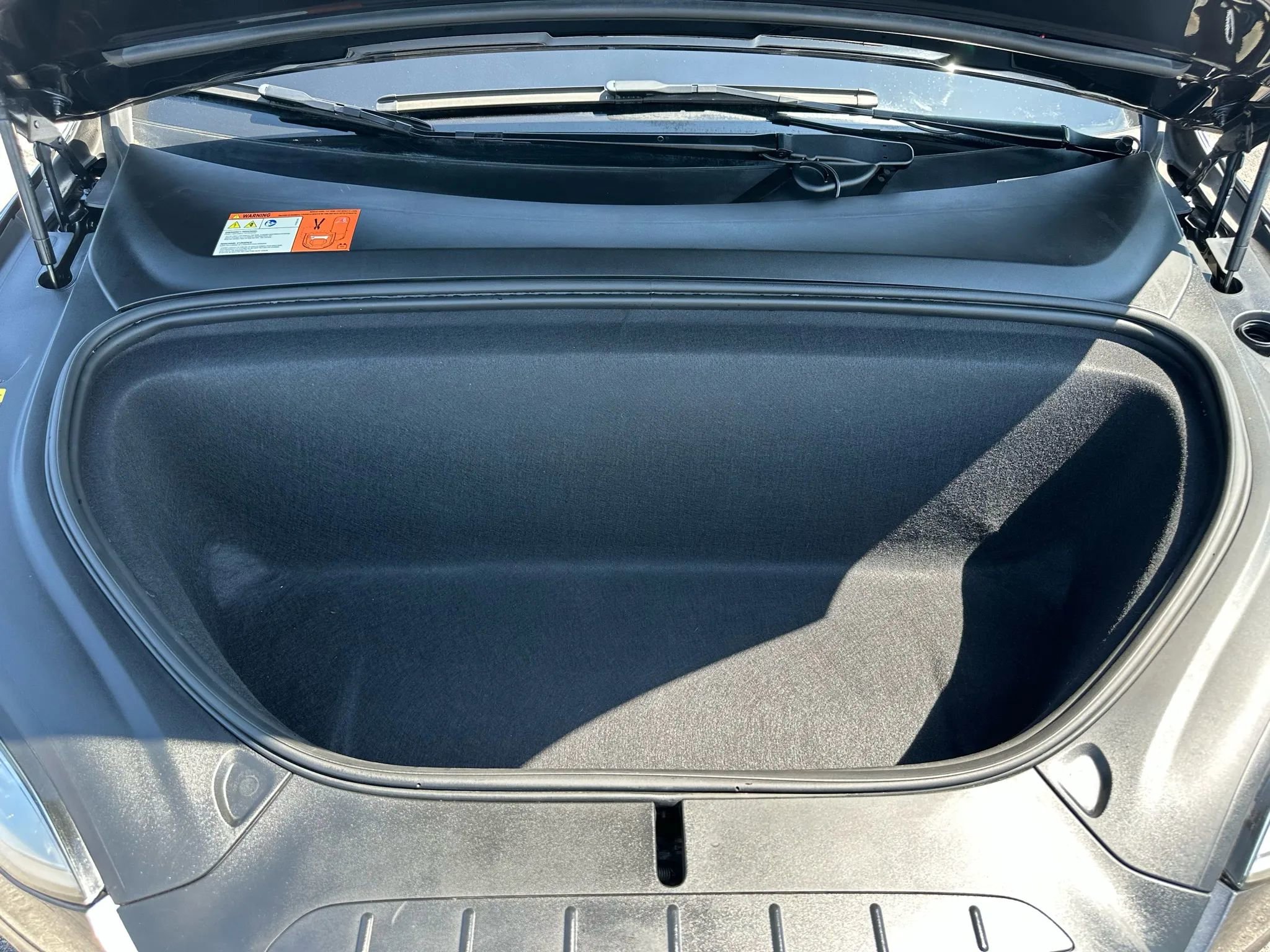 Used 2018 Tesla Model X 75D image 29